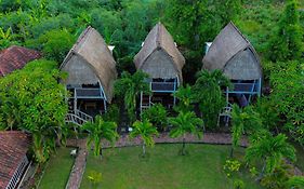 Abian Huts Lembongan
